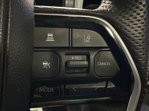 Used 2024 Toyota Tundra Platinum image 20