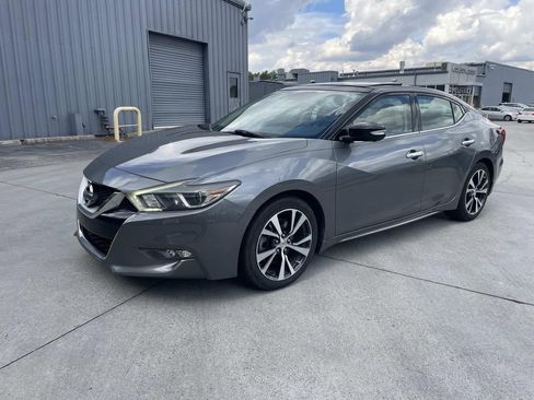 Used 2016 Nissan Maxima Platinum image 9