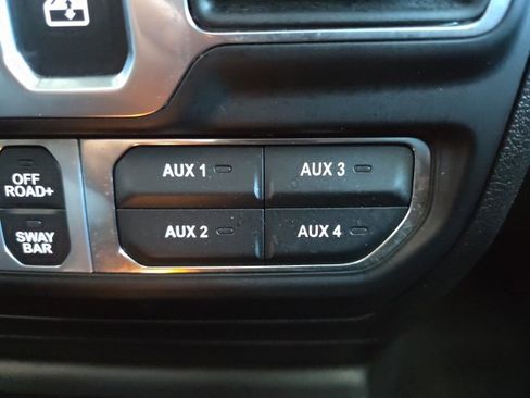 Used 2023 Jeep Wrangler Rubicon w/ LED Lighting Group image 12