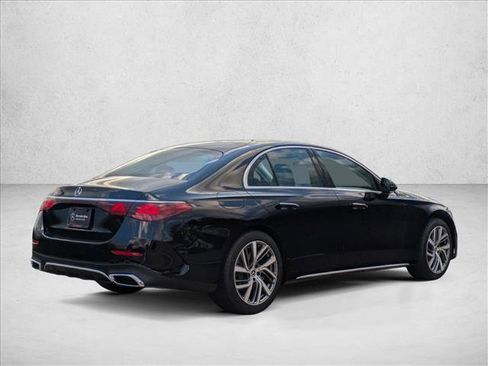Used 2026 Mercedes-Benz E 350 Sedan image 2