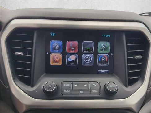 Used 2017 GMC Acadia SLT FWD image 18