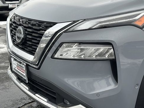 Certified 2022 Nissan Rogue Platinum w/ Head-Up Display Package image 8