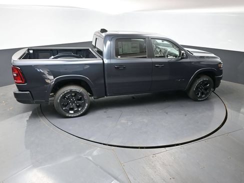 New 2026 RAM 1500 4x4 Crew Cab image 31