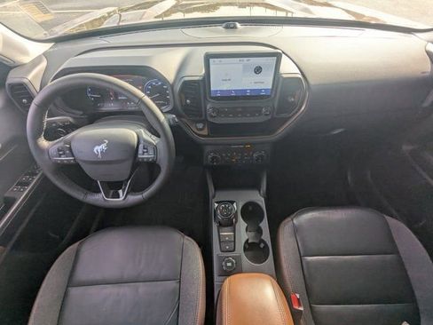 Used 2022 Ford Bronco Sport Outer Banks w/ Tech Package image 16