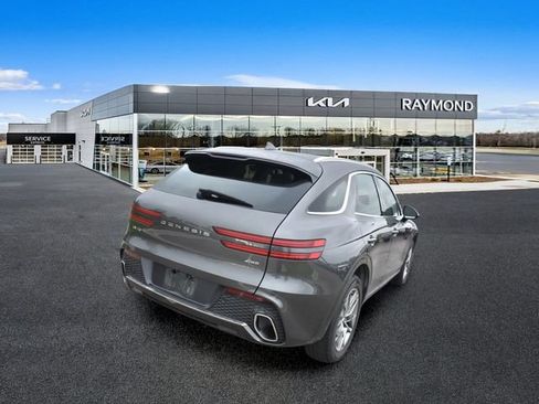 Used 2024 Genesis GV70 2.5T w/ Advanced Package AWD/4WD image 3