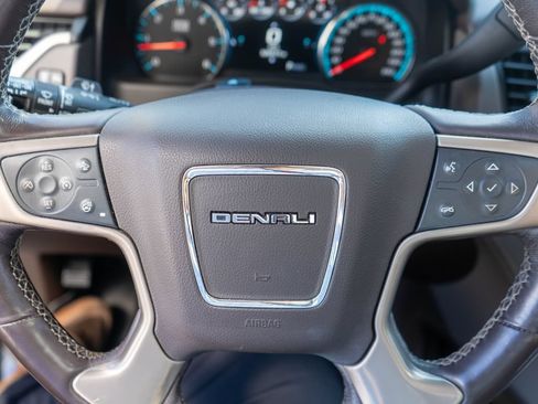 Used 2017 GMC Yukon XL Denali w/ Open Road Package AWD/4WD image 18