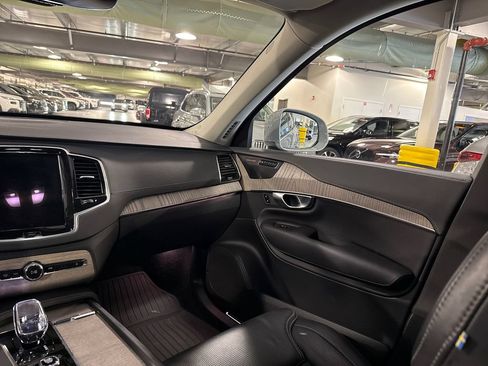 Certified 2024 Volvo XC90 B6 Ultimate w/ Protection Package Premier AWD/4WD image 24
