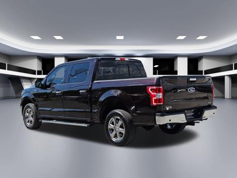 Used 2018 Ford F150 XLT w/ Equipment Group 302A Luxury RWD image 4