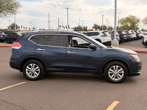 Used 2015 Nissan Rogue SV FWD image 7