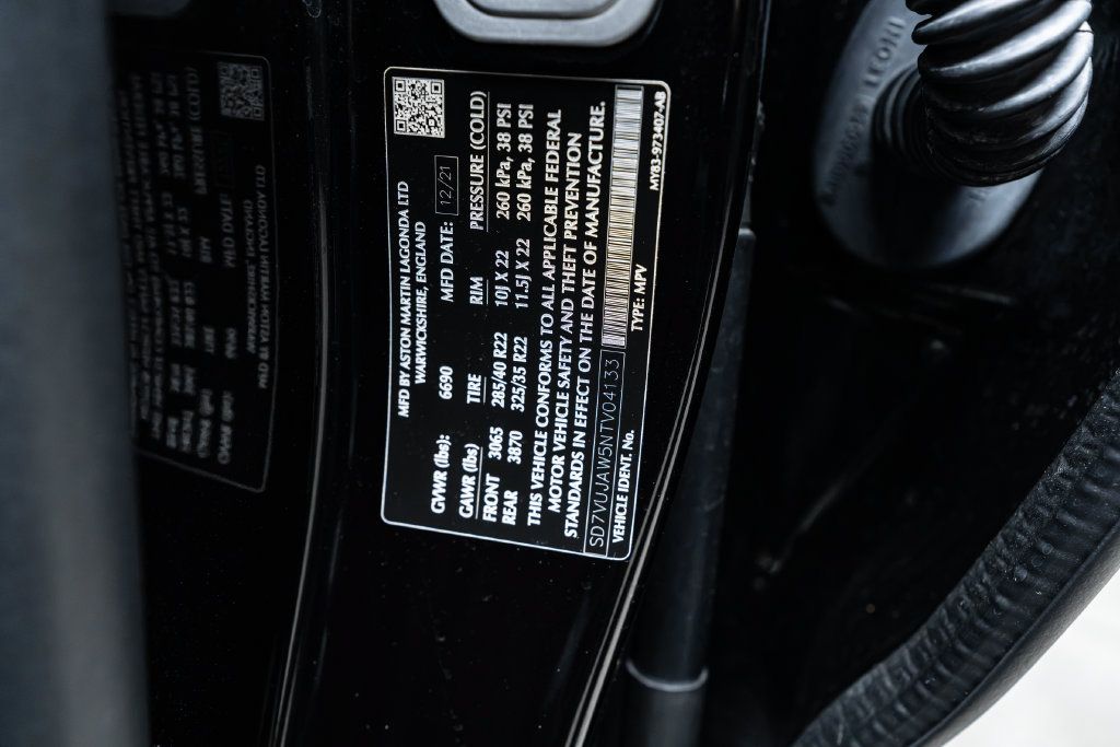 Used 2022 Aston Martin DBX AWD/4WD image 44