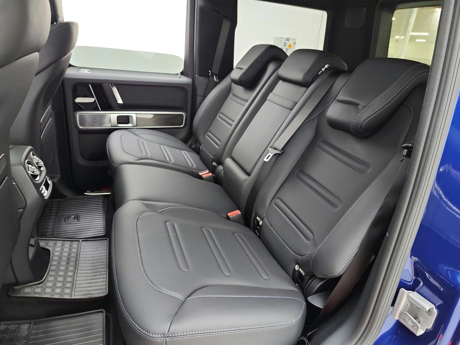 New 2027 Mercedes-Benz G 580 e image 11