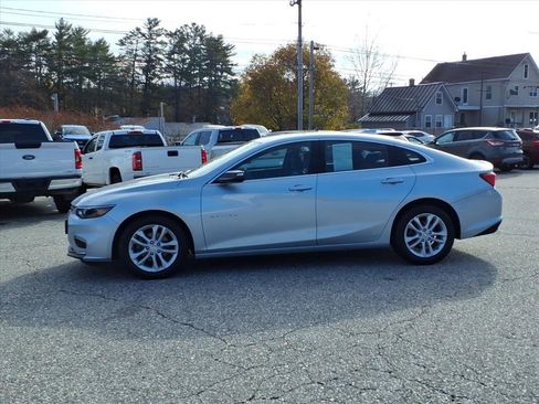 Used 2018 Chevrolet Malibu LT image 8