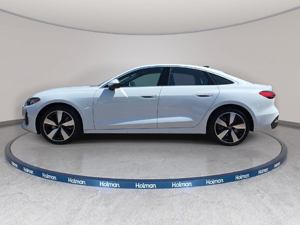 Used 2025 Audi A5 2.0T Premium Plus w/ Premium Plus AWD/4WD image 9