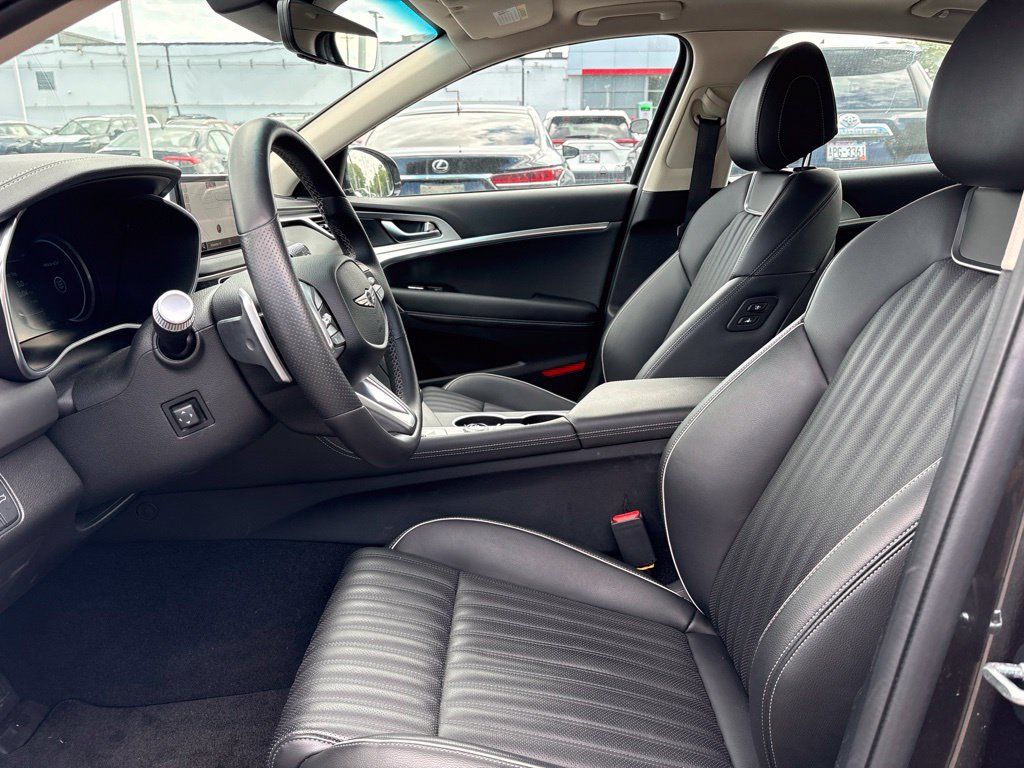 Used 2026 Genesis G70 2.5T Prestige AWD/4WD image 5