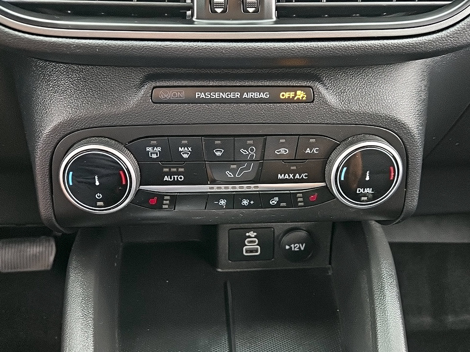 Certified 2024 Ford Escape Active AWD/4WD image 19