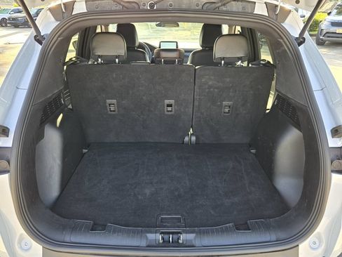 Used 2025 Ford Escape ST-Line FWD image 13