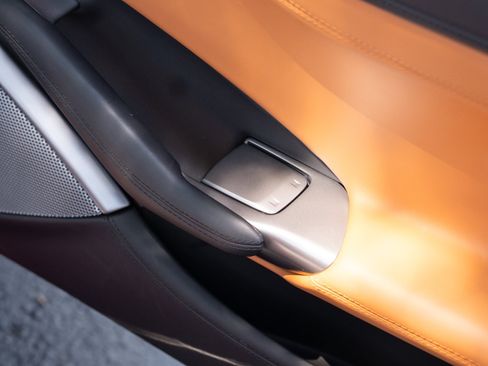 Used 2023 Ferrari Portofino M RWD image 67