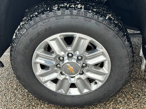 Used 2025 Chevrolet Silverado 3500 High Country w/ Technology Package image 24