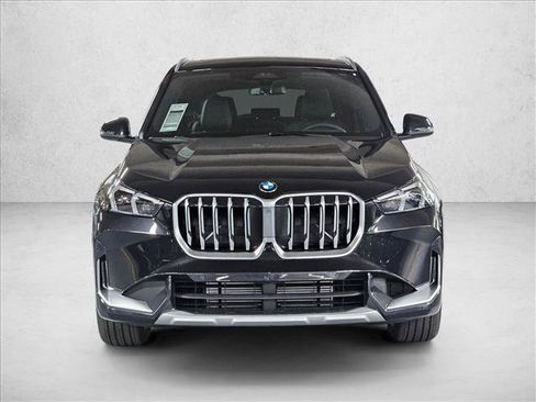 Used 2026 BMW X1 xDrive28i w/ Technology Package AWD/4WD image 2