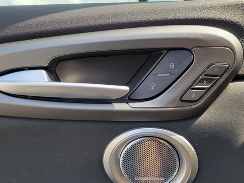 Used 2025 Alfa Romeo Tonale Veloce w/ Premium Package image 9