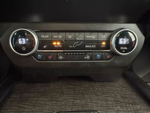 Used 2020 Ford Expedition Limited w/ Equipment Group 302A image 23