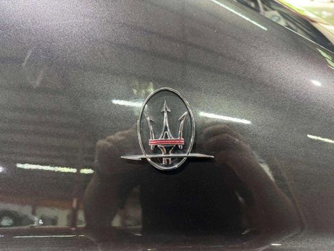 Used 2013 Maserati Quattroporte S image 14