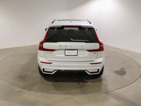 New 2026 Volvo XC60 T8 Ultra w/ Protection Package Premier image 4