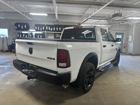 Used 2022 RAM 1500 Warlock AWD/4WD image 6