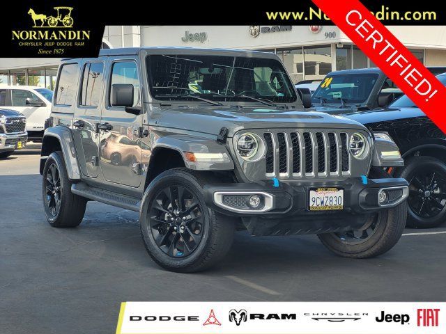 Certified 2022 Jeep Wrangler Unlimited Sahara AWD/4WD image 1