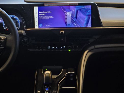 New 2026 Toyota Crown image 15