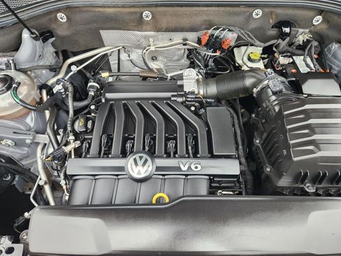 Used 2021 Volkswagen Atlas Cross Sport SEL Premium AWD/4WD image 26