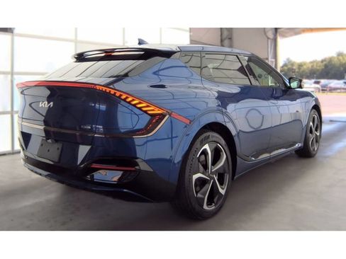 Used 2024 Kia EV6 GT-Line AWD/4WD image 3