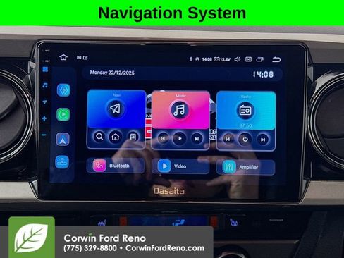 Used 2017 Toyota Tacoma TRD Off-Road image 15