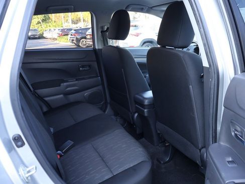 Used 2021 Mitsubishi Outlander Sport ES image 33