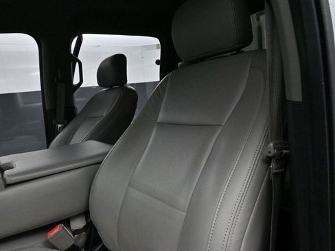 Used 2018 Ford F250 XLT AWD/4WD image 15