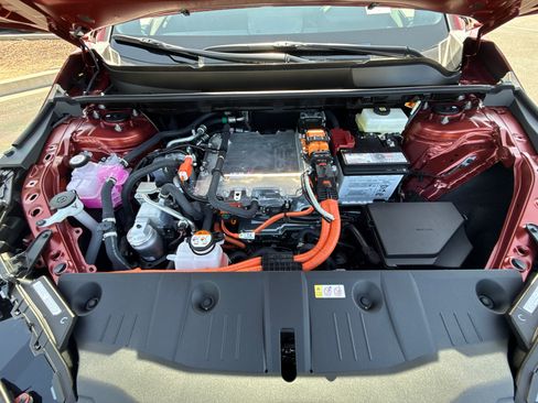 New 2026 Toyota C-HR AWD/4WD image 7