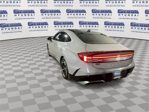 Certified 2024 Hyundai Sonata SEL w/ Convenience Package image 6