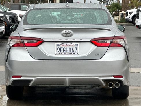 Used 2023 Toyota Camry SE image 5