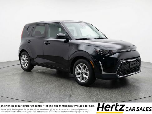 Used 2025 Kia Soul LX w/ LX Technology Package FWD image 1