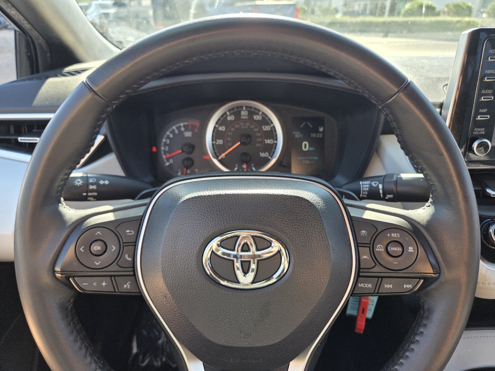 Used 2020 Toyota Corolla SE FWD image 23