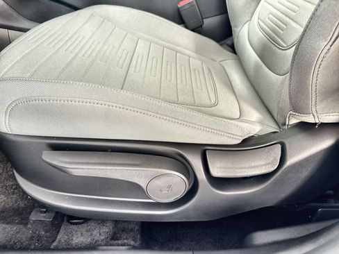 New 2026 Hyundai Santa Cruz SE FWD image 14