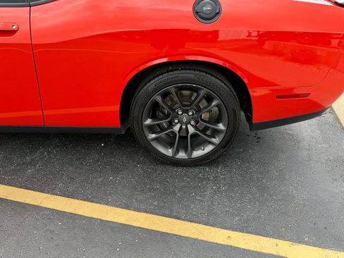 Used 2021 Dodge Challenger R/T Scat Pack w/ Plus Package RWD image 12