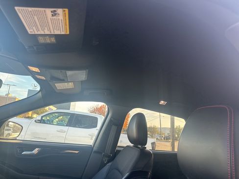 Used 2024 Ford Escape ST-Line w/ Tech Pack #1 image 10