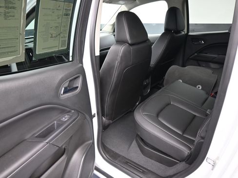 Certified 2022 GMC Canyon Elevation w/ Elevation Premium Package image 17