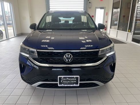 Certified 2023 Volkswagen Taos S image 6