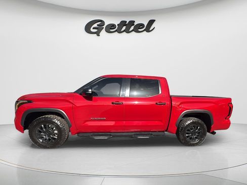 Used 2025 Toyota Tundra SR5 w/ SR5 Convenience Package RWD image 7