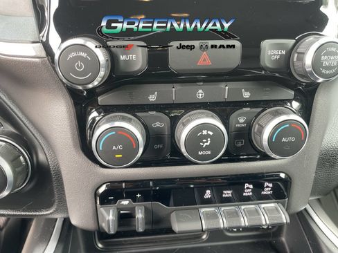 Used 2022 RAM 1500 Big Horn RWD image 20