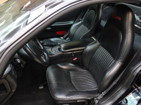 Used 2002 Chevrolet Corvette Z06 w/ Memory Pkg image 33