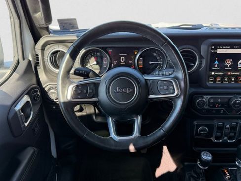 Used 2023 Jeep Wrangler Unlimited Sahara w/ Cold Weather Group AWD/4WD image 14