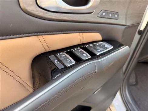 New 2026 Kia Sorento SX Prestige AWD/4WD image 13